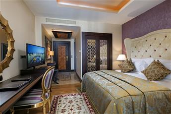 Mardan Palace