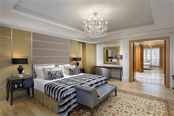 Mardan Palace