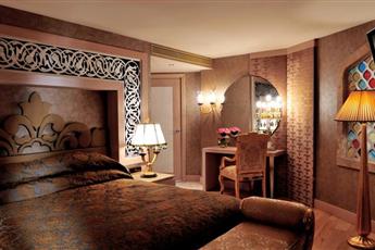 Mardan Palace