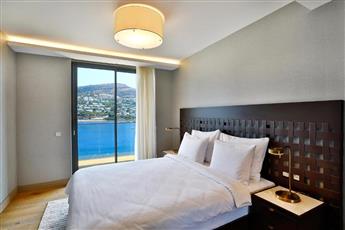 Mare Deluxe Residences & Villas 4*