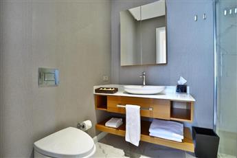 Mare Deluxe Residences & Villas