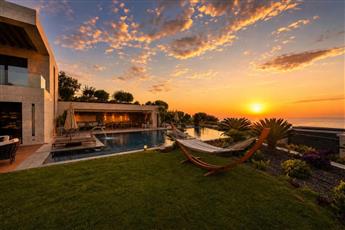 Mare Deluxe Residences & Villas
