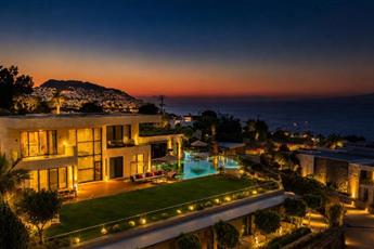 Mare Deluxe Residences & Villas