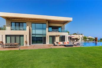 Mare Deluxe Residences & Villas