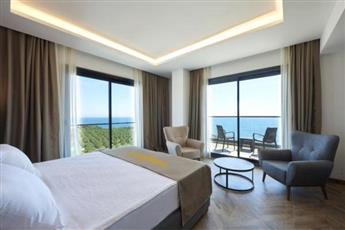 Maril Beach & SPA Hotel