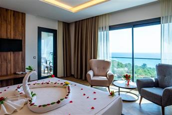 Maril Beach & SPA Hotel