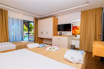 Marine Family Club Hotel 5*