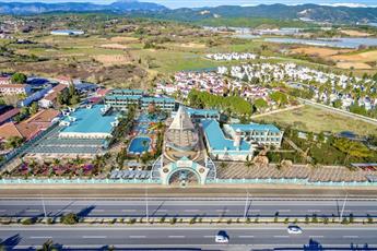 Marine Family Club Hotel 5*