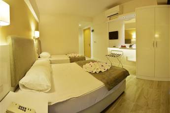 Maris Beach Hotel 3*