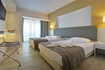 Maris Beach Hotel 3*