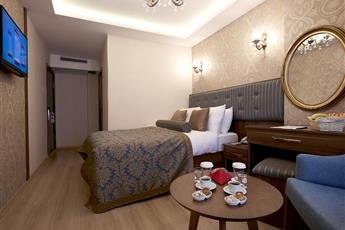 Marmara Place Old City Hotel 4*