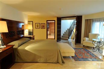 Marti Resort Deluxe Hotel 5*