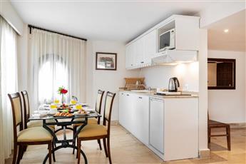 Marti Resort Deluxe Hotel