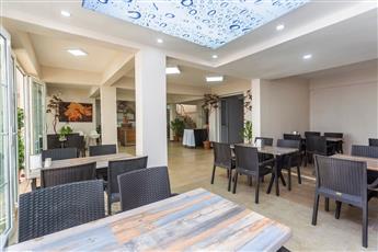 Maxsea Beach Hotel