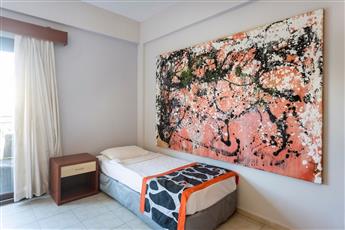 Maxsea Beach Hotel