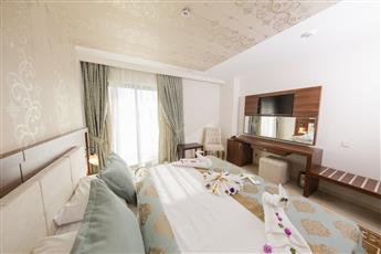 Maya World Park 4*