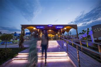 Maya World Park