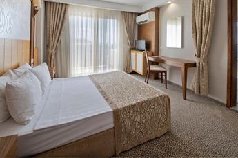 MC Beach Park Resort Hotel 5*