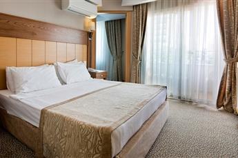 MC Beach Park Resort Hotel 5*