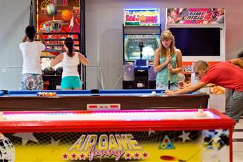 MC Beach Resort Hotel 5*