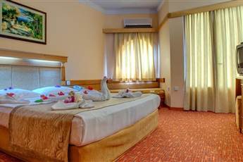 MC Beach Resort Hotel 5*