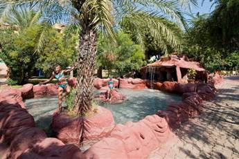 MC Mahberi Beach Hotel