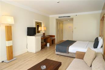 Meder Resort Hotel