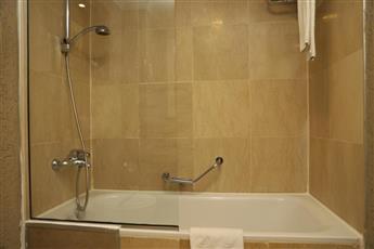 Meder Resort Hotel