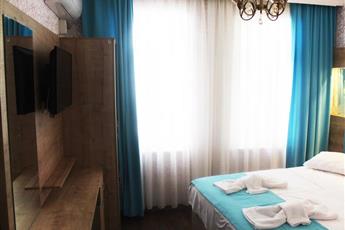 Megaron Hotel