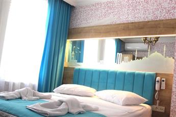 Megaron Hotel