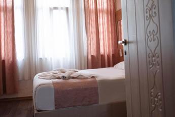 Megaron Hotel