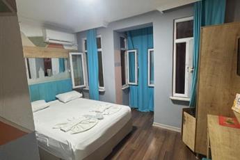 Megaron Hotel