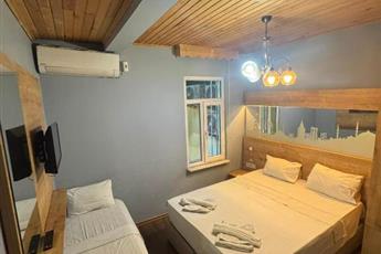 Megaron Hotel