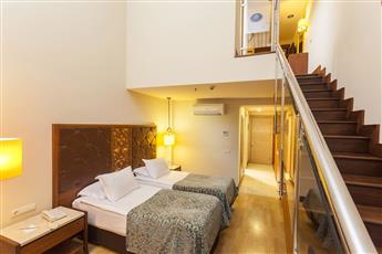 Melas Lara Hotel 5*