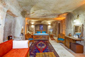 Melekler Evi Cave Hotel