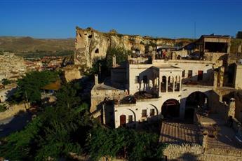 Melekler Evi Cave Hotel