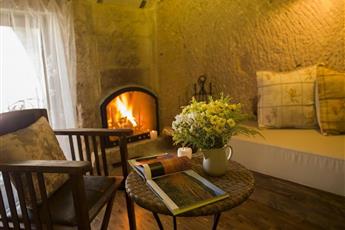 Melekler Evi Cave Hotel