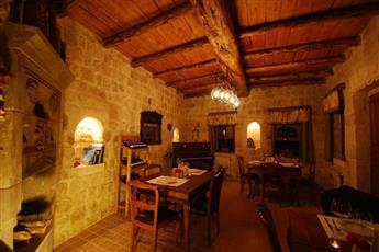 Melekler Evi Cave Hotel