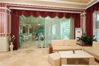 Mena Palace Hotel  4*