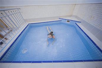 Meric Hotel
