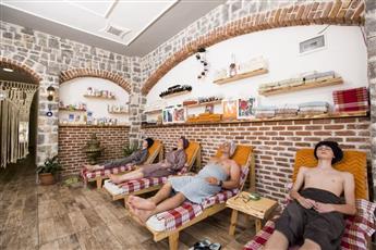 Meric Hotel