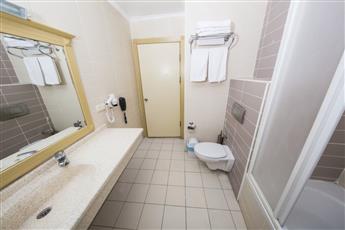 Meric Hotel