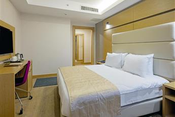 Merlin Hotel Istanbul 4*