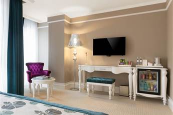 Metropolitan Hotels Taksim 4*