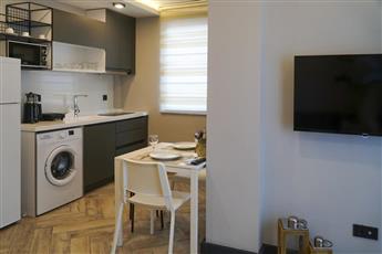Meyde Boutique & Suites