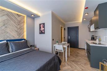 Meyde Boutique & Suites