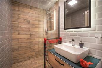 Meyde Boutique & Suites