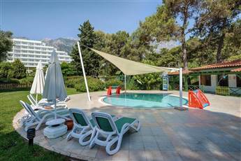 Miarosa Ghazal Resort 5*