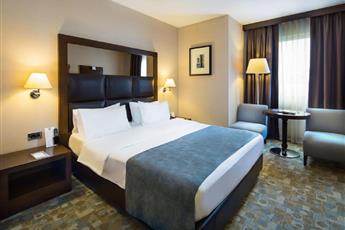Midtown Hotel 4*