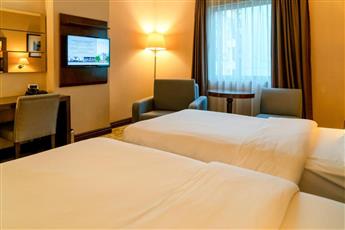 Midtown Hotel 4*